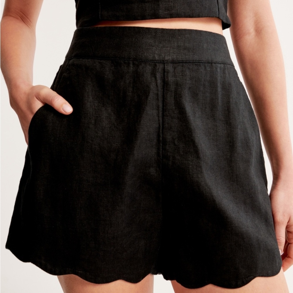 Abercrombie Black Linen shorts